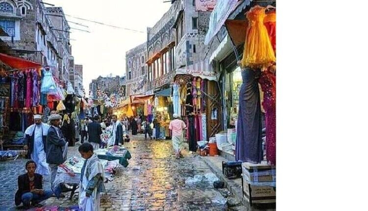 قرار الموت لصنعاء.. الحوثي يحظر دخول عشرات السلع الضرورية لخدمة مصانع الجماعة وقفل الأسواق
