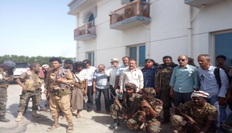 أبين.. عملية أمنية مشتركة تنجح في تحرير مهندسين مختطفين تابعين لمصنع إسمنت أبين