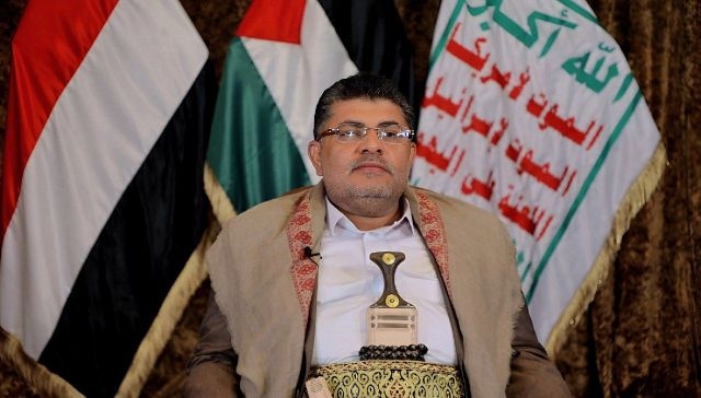 الحوثي: إدخال المساعدات إلى غزة أهم لدينا من التصنيف الأمريكي
