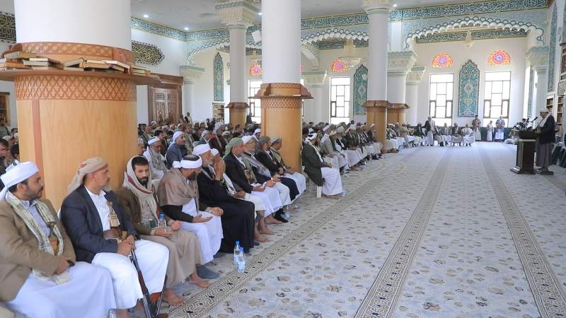 لقاء موسع لعلماء اليمن بعنوان 'لا عذر للجميع أمام الله في القعود عن نصرة غزة وفلسطين'