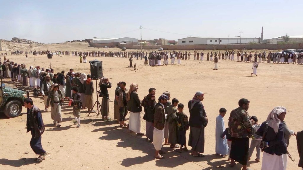 وقفة في بني الحارث بأمانة العاصمة إعلاناً للنفير العام وتدشيناً لوثيقة الشرف القبلي
