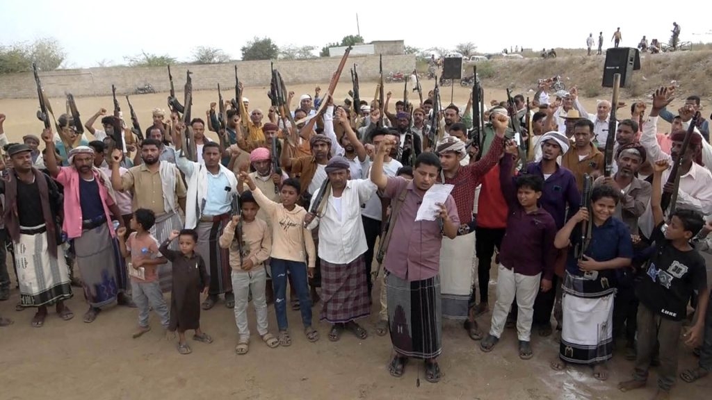 قبائل بني مهدي تعلن النفير العام وتفويض القيادة لمواجهة العدوان الصهيوني
