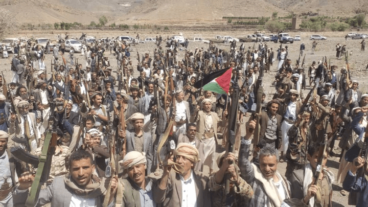 15 ساحة وميدانًا في محافظة صنعاء للبراءة من الخونة ودعمًا لفلسطين