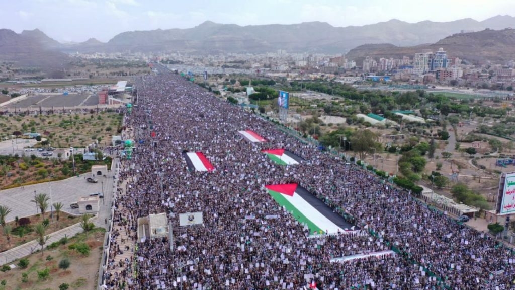اليمن.. حشود مليونية أسبوعية تصوغ الموقف وتؤكد أن فلسطين ليست وحدها