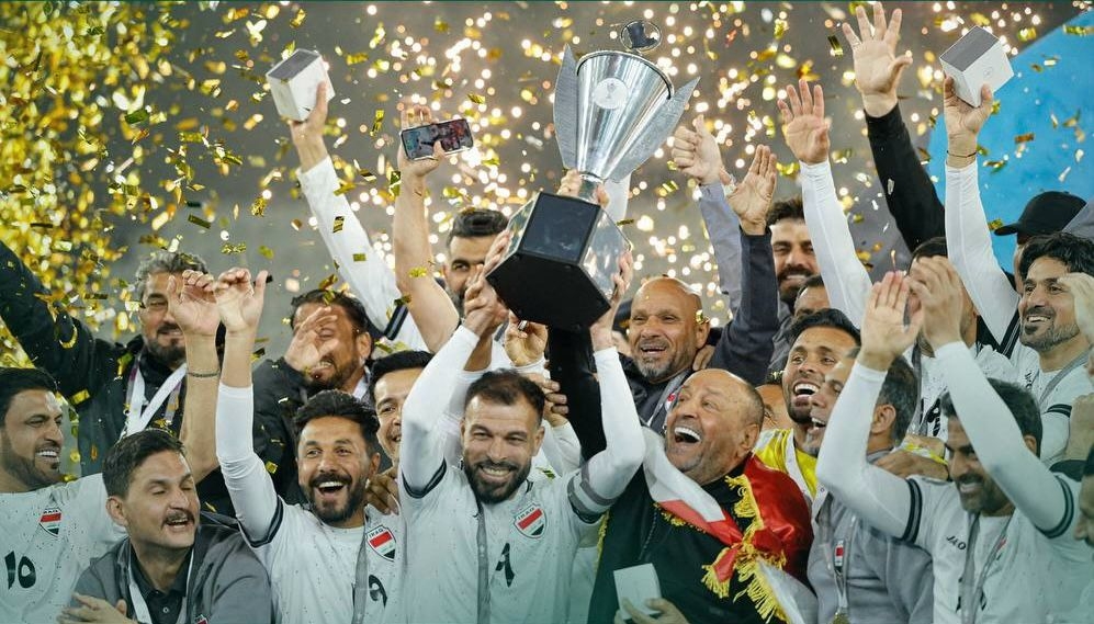 منتخب العراق يتوج بلقب كأس الخليج لقدامى اللاعبين