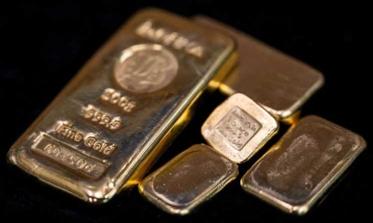 الذهب يهبط بأكثر من 1% مع انحسار التوتر بين أمريكا والصين