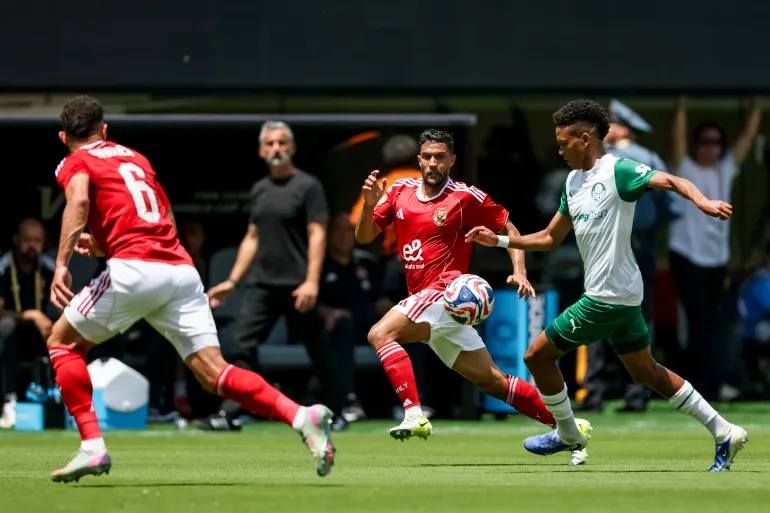 بالميراس البرازيلي يهزم الأهلي المصري بثنائية ويزيد معاناته في مونديال الأندية