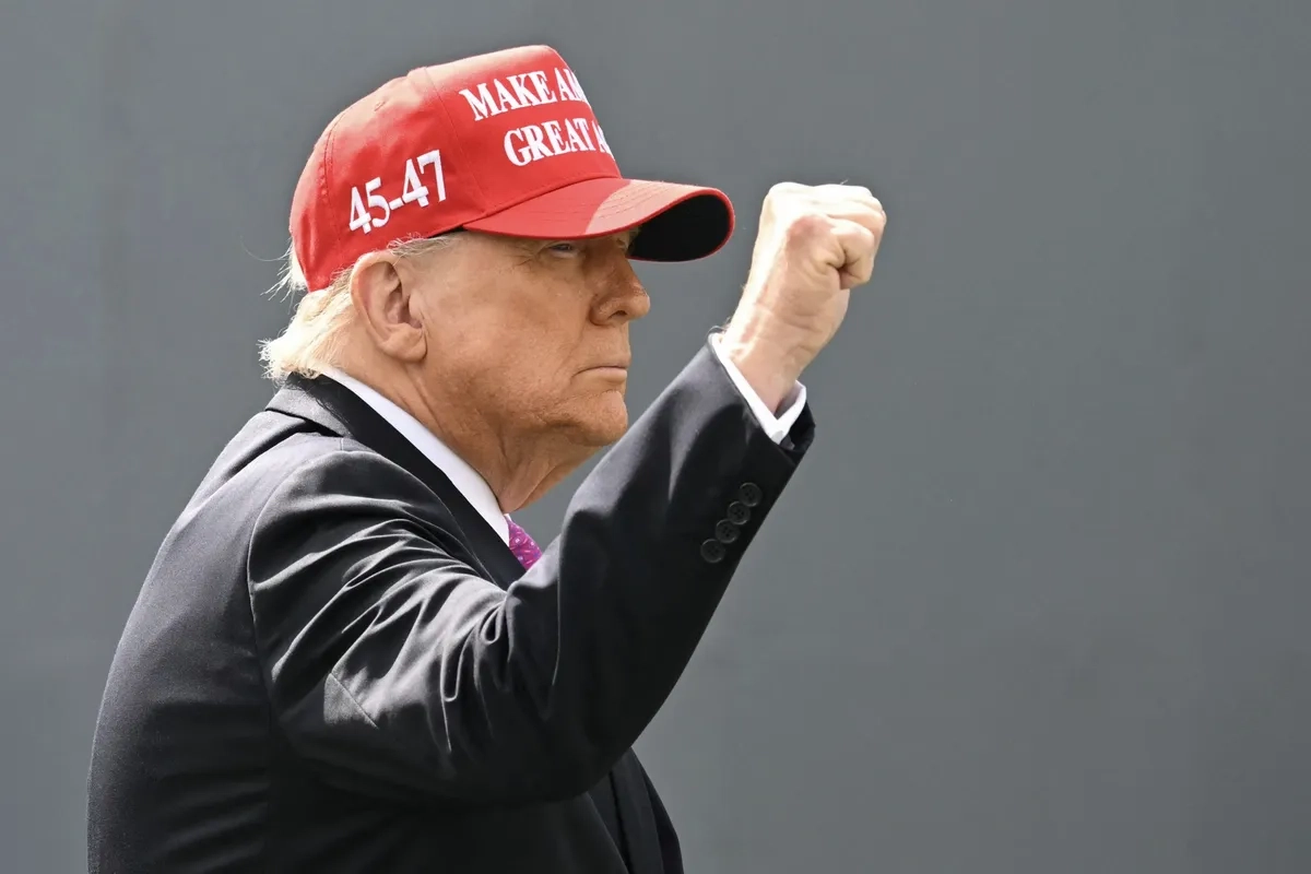 الغموض يلف قرار ترامب بشأن عمل عسكري محتمل ضد إيران