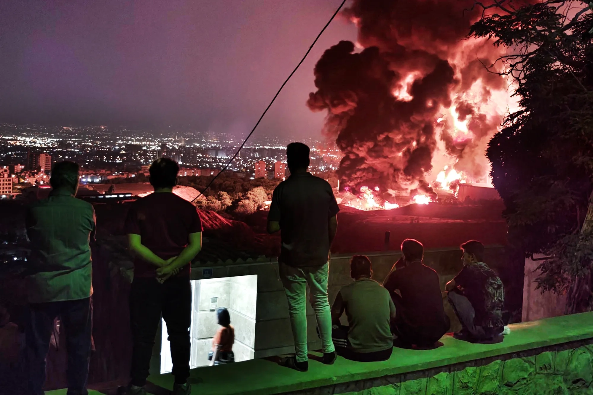 لا تتخلوا عن الدبلوماسية مع إيران