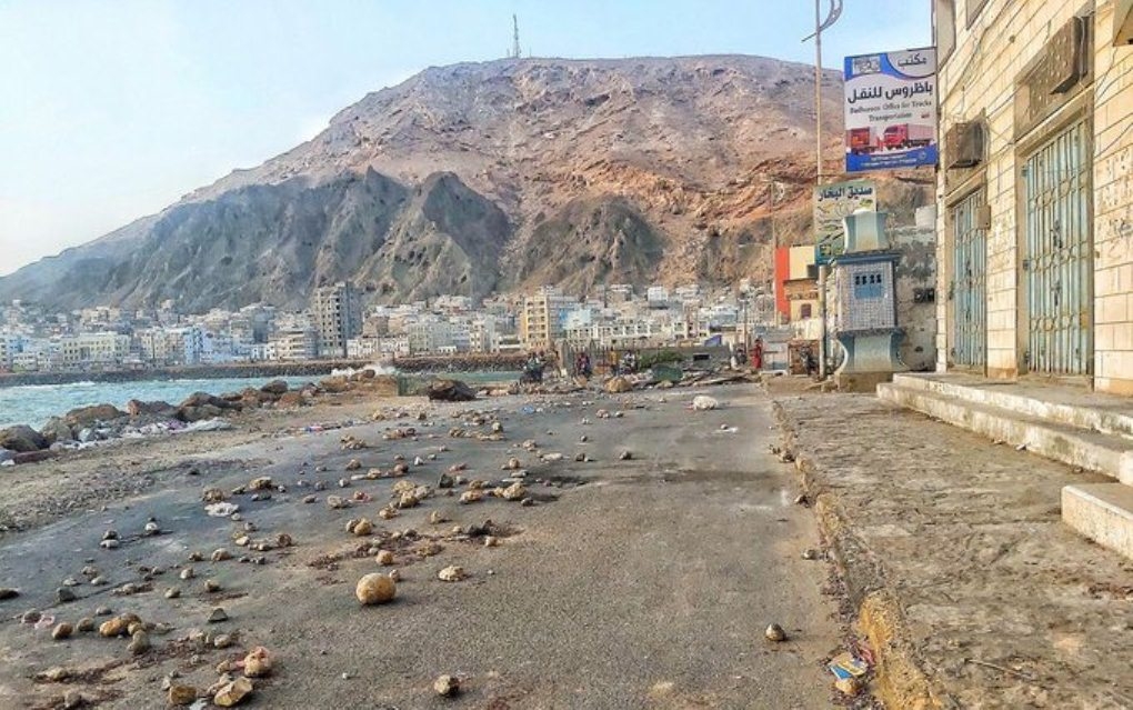 وثيقة تكشف صفقة فساد بقرابة 900 مليون دولار تثير الغضب في حضرموت