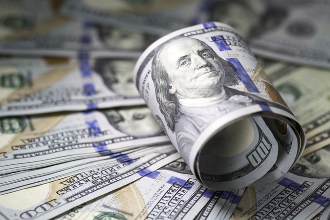 ناشطون جنوبيون يتوقعون وصول سعر صرف الدولار إلى هذا الرقم!
