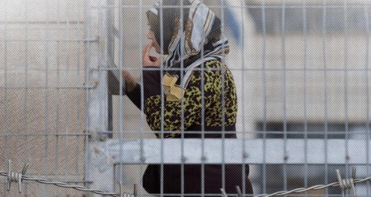 أكثر من 10,800 أسير في سجون الاحتلال حتى مطلع يوليو 2025