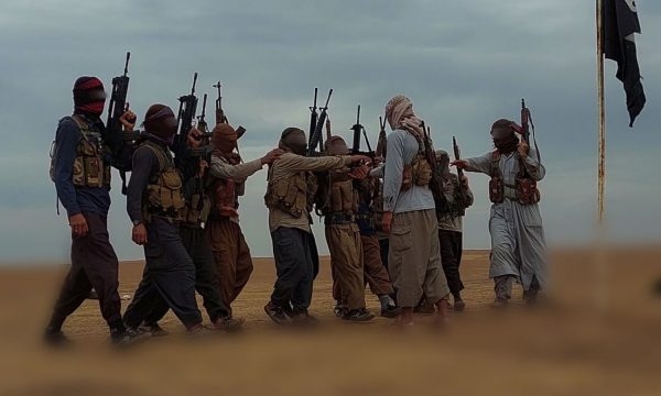 'داعش' تهاجم مواقع 'قسد' في ريف دير الزور الشمالي