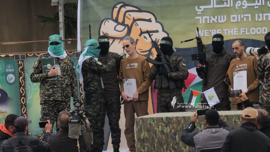 استعدادات للمقاومة لتسليم الأسرى 'الإسرائيليين' بخانيونس