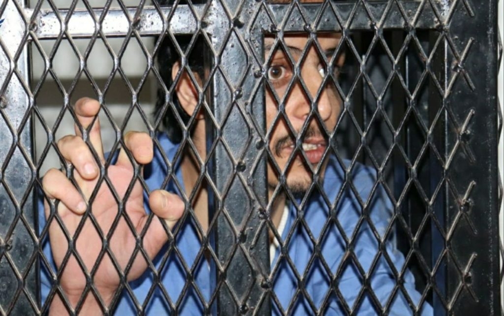 'سفاح صرف' المتهم بقضايا قتل متسلسلة يمثل أمام القضاء في صنعاء