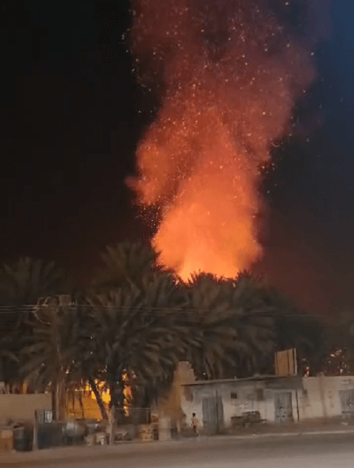 مشاهد توثق احتراق اشجار النخيل في حضرموت