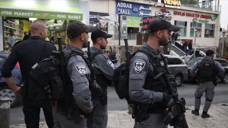 الاحتلال الإسرائيلي يطرد سائحتين لتضامنهما مع فلسطين