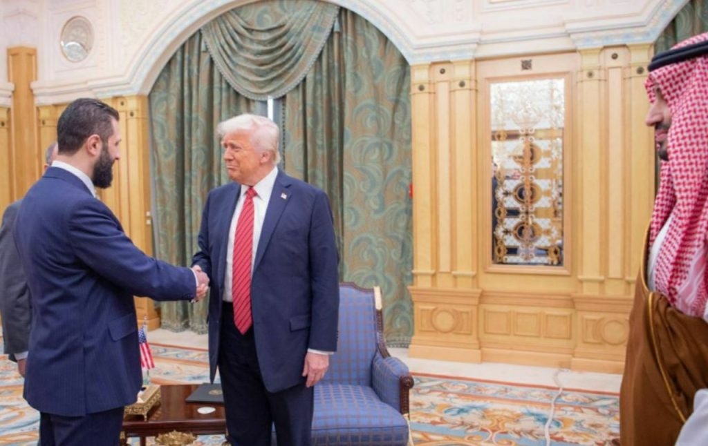 تحوّل استراتيجي خطير.. الشرع يحوّل سوريا إلى قاعدة أمريكية لإبتزاز لبنان