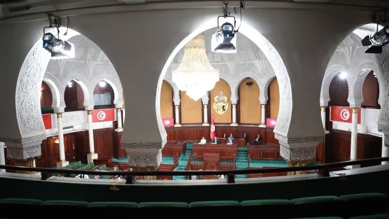 انطلاق النظر في مبادرة تشغيل أصحاب الشهائد العليا الذين طالت بطالتهم