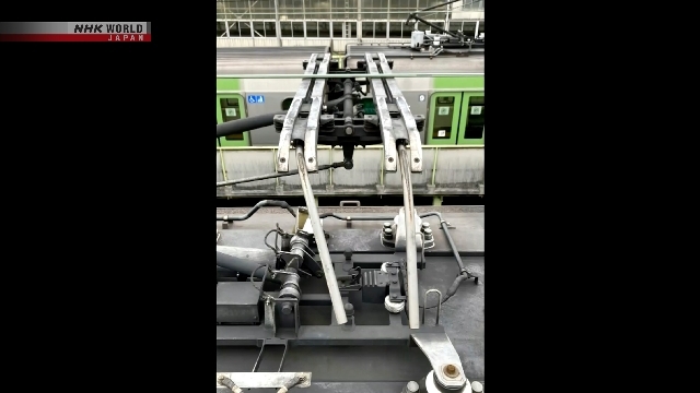 Tokyo's Yamanote Line suspension likely caused by broken overhead wires
