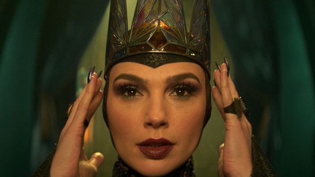 Film review: Disney's Snow White has a major 'identity crisis'