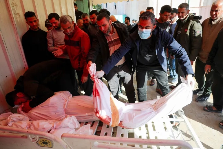 يوم آخر من حرب الإبادة في غزة يخلف 50 شهيدا وعشرات المصابين