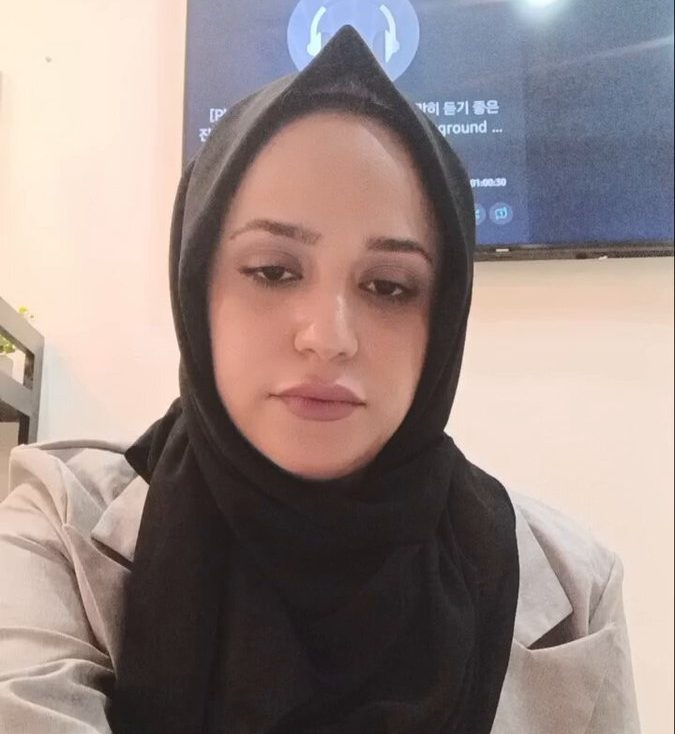 مواطنة يمنية أمريكية تتهم الحوثيين باحتجاز نساء أنقذنها من التعذيب وترك المجرم الحقيقي