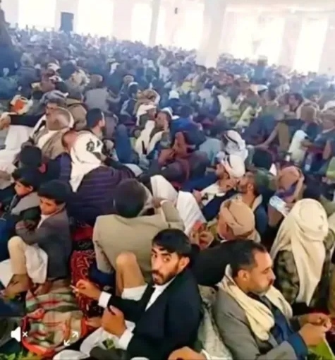 قبائل محافظة المحويت يعقدون إجتماعا موسعا بشأن تحديد المهور وتخفيف أعباء الزواج على الشباب