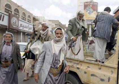 برلماني يدعو إلى دعم وتشجيع العسكريين المدنيين الذين يفرون من مليشيا الحوثي