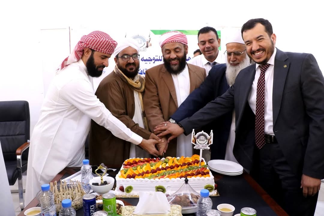 المعهد العالي للإرشاد يكرم وزير الأوقاف تقديرًا لجهوده في رعاية وإعادة تأهيل المعهد