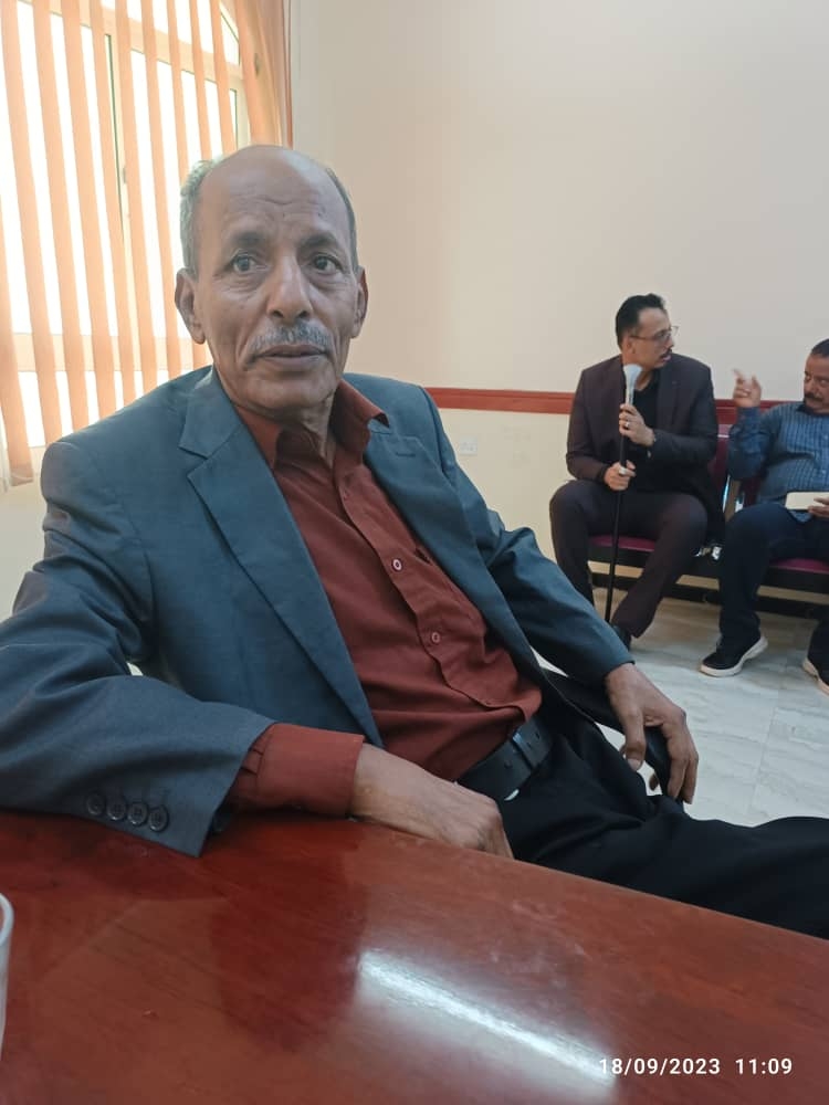 مدير دائرة القضاء العسكري يعزي بوفاة القاضي صالح عبدالله الشرعية