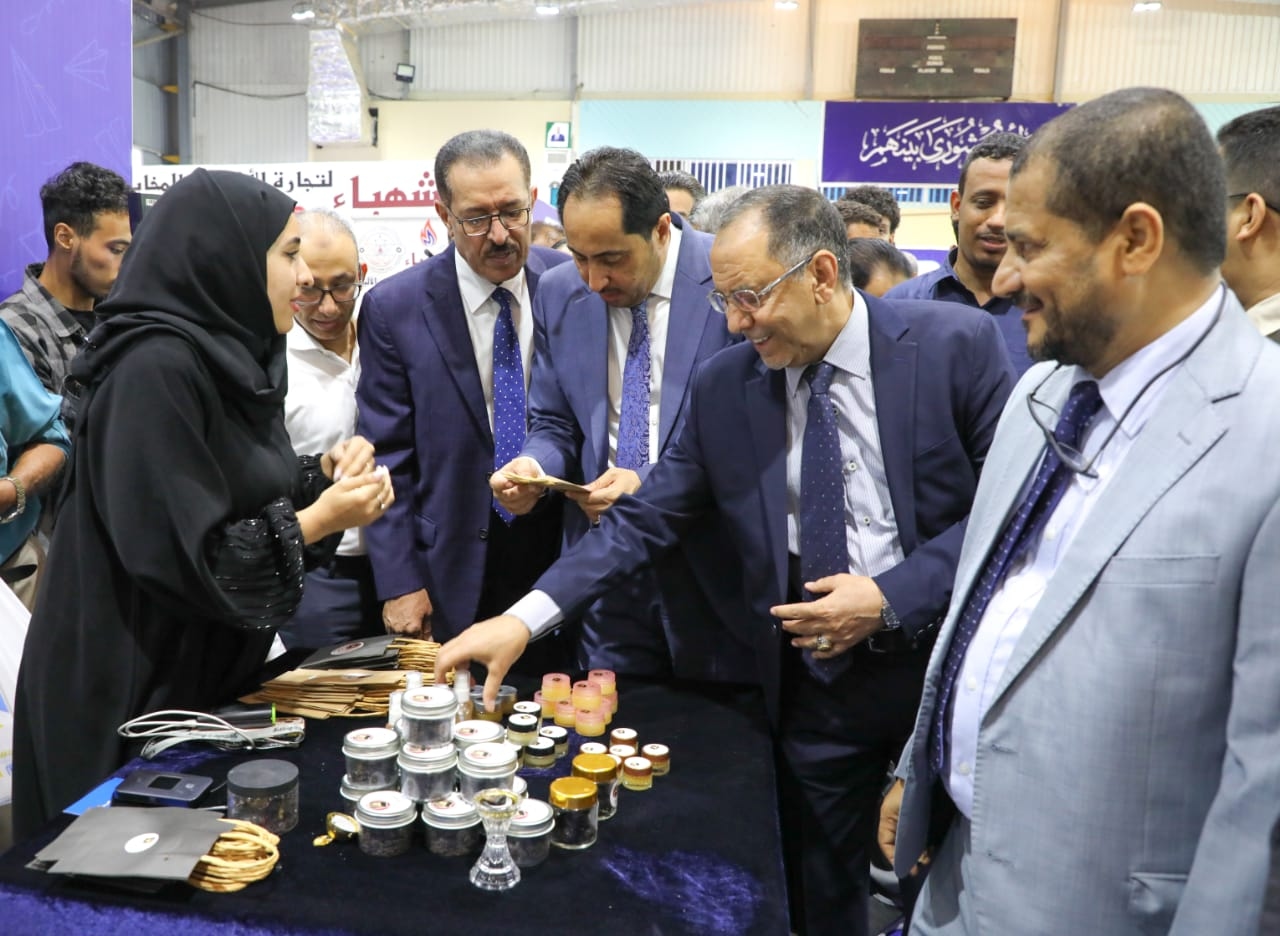 افتتاح نادي رجال ال #1650;عمال في عدن.. ملتقى اقتصادي لتعزيز الشراكة بين القطاعين العام والخاص