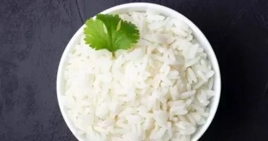 الأرز المقلى حالة تسمم تنتج عن إعادة تسخينه..