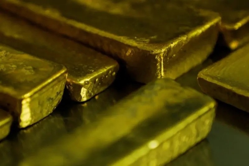 الذهب يتحول للارتفاع بعد خسائر عنيفة.. وهذه البيانات ستحدد الاتجاه القادم