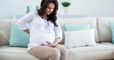 اختبارات للزوجين حال التخطيط للإنجاب.. منها اختبار جينى