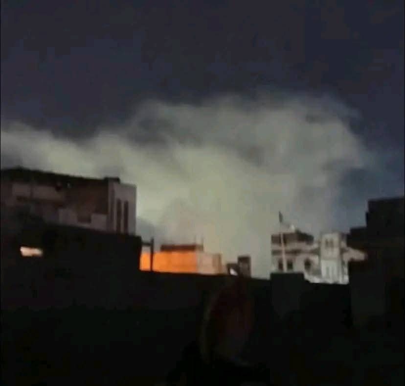 صحة صنعاء تعلن احصائية بضحايا الحديدة ومسؤول امريكي يكشف عدد الغارات على صنعاء