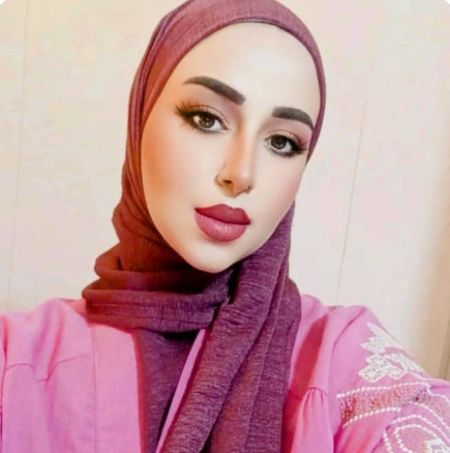 في ظروف غامضة
