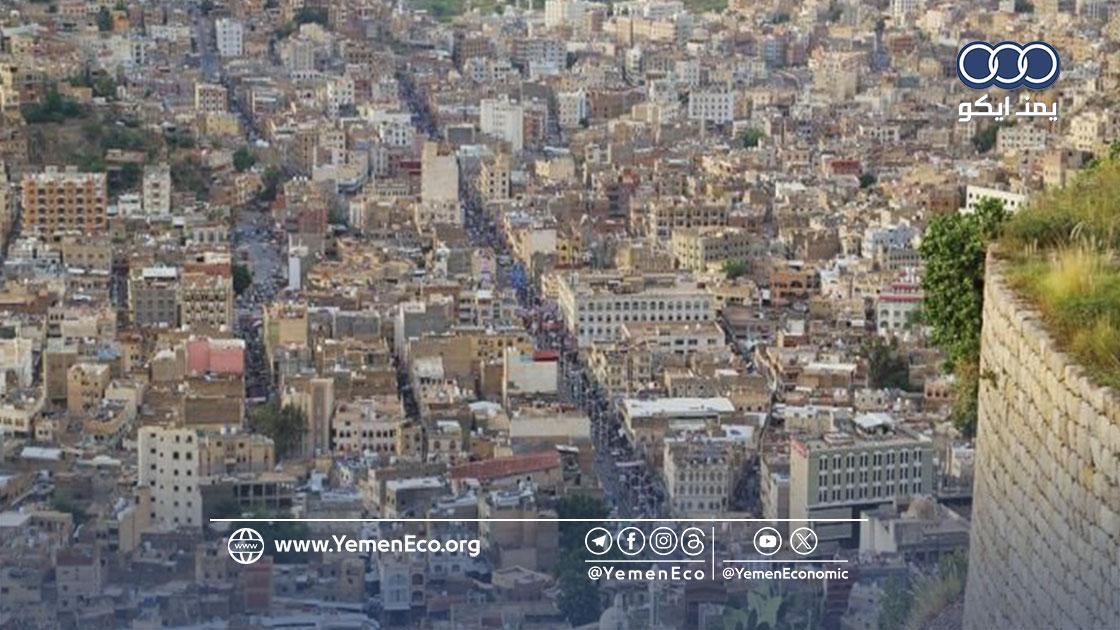 وسط أزمة خانقة.. صنعاء تبدأ ضخ المياه إلى تعز