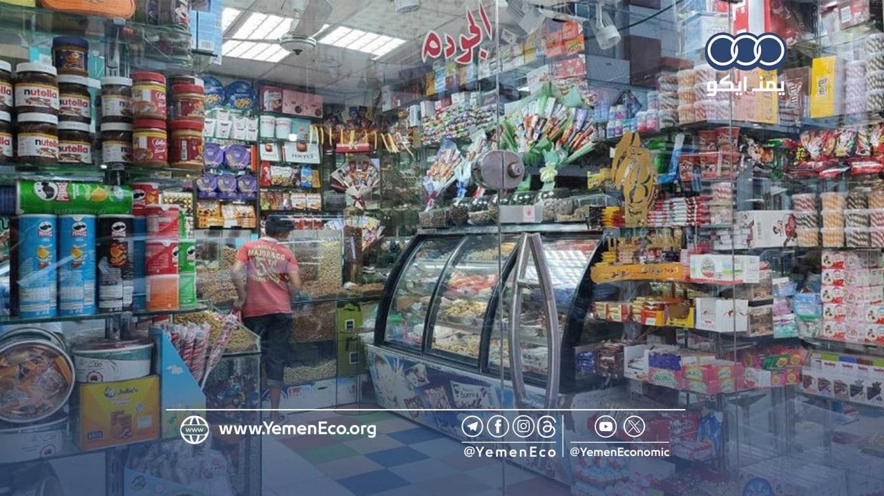 في عدن: المصائب لا تأتي فرادى.. أوبئة وأسعار مرتفعة وانقطاع للكهرباء