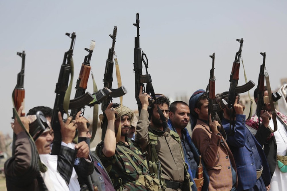 Infighting Erupts Within Houthi Ranks in Yemen's Raymah Province